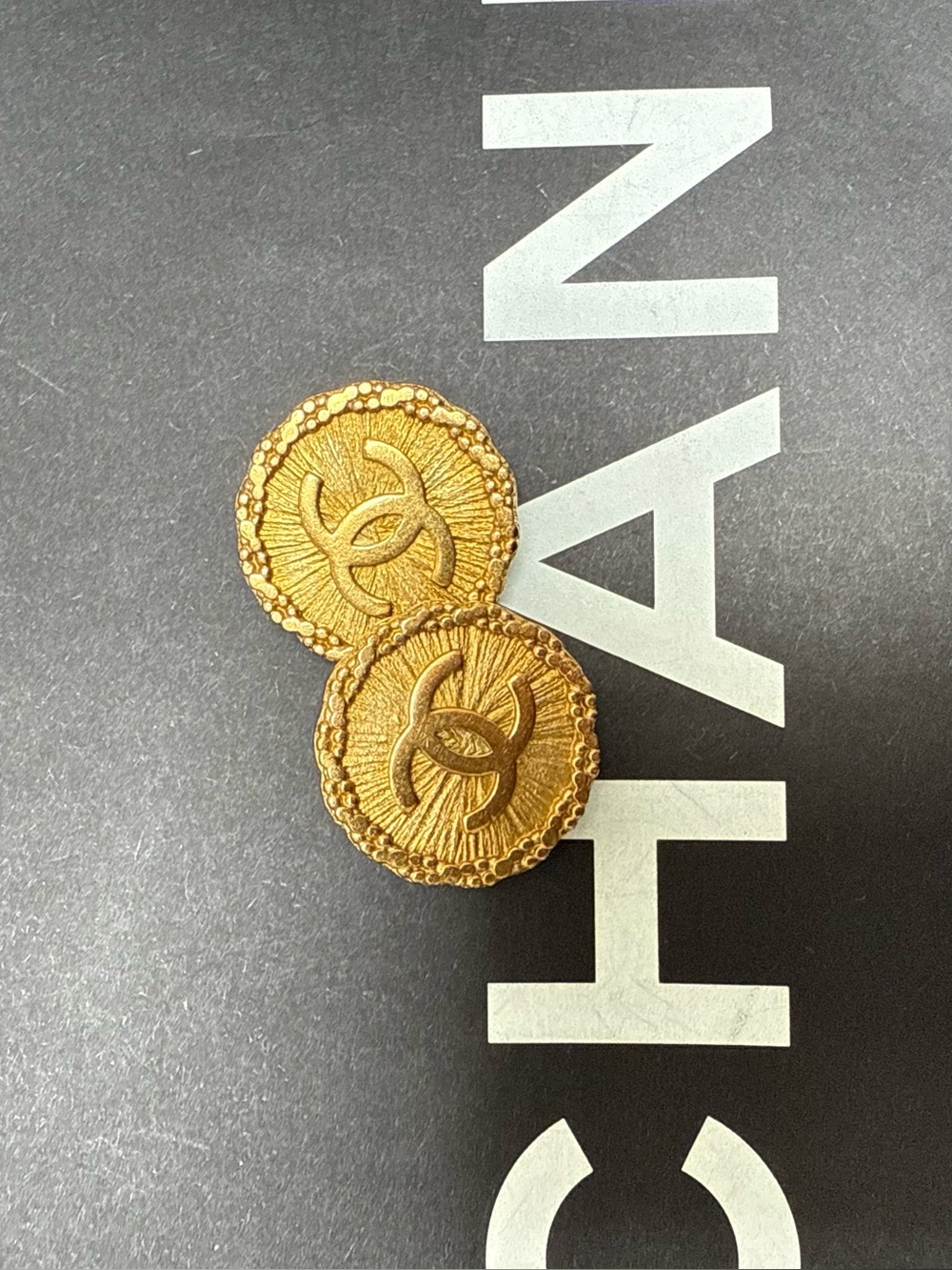 Chanel Vintage Gold Earrings - Picture 13 of 13